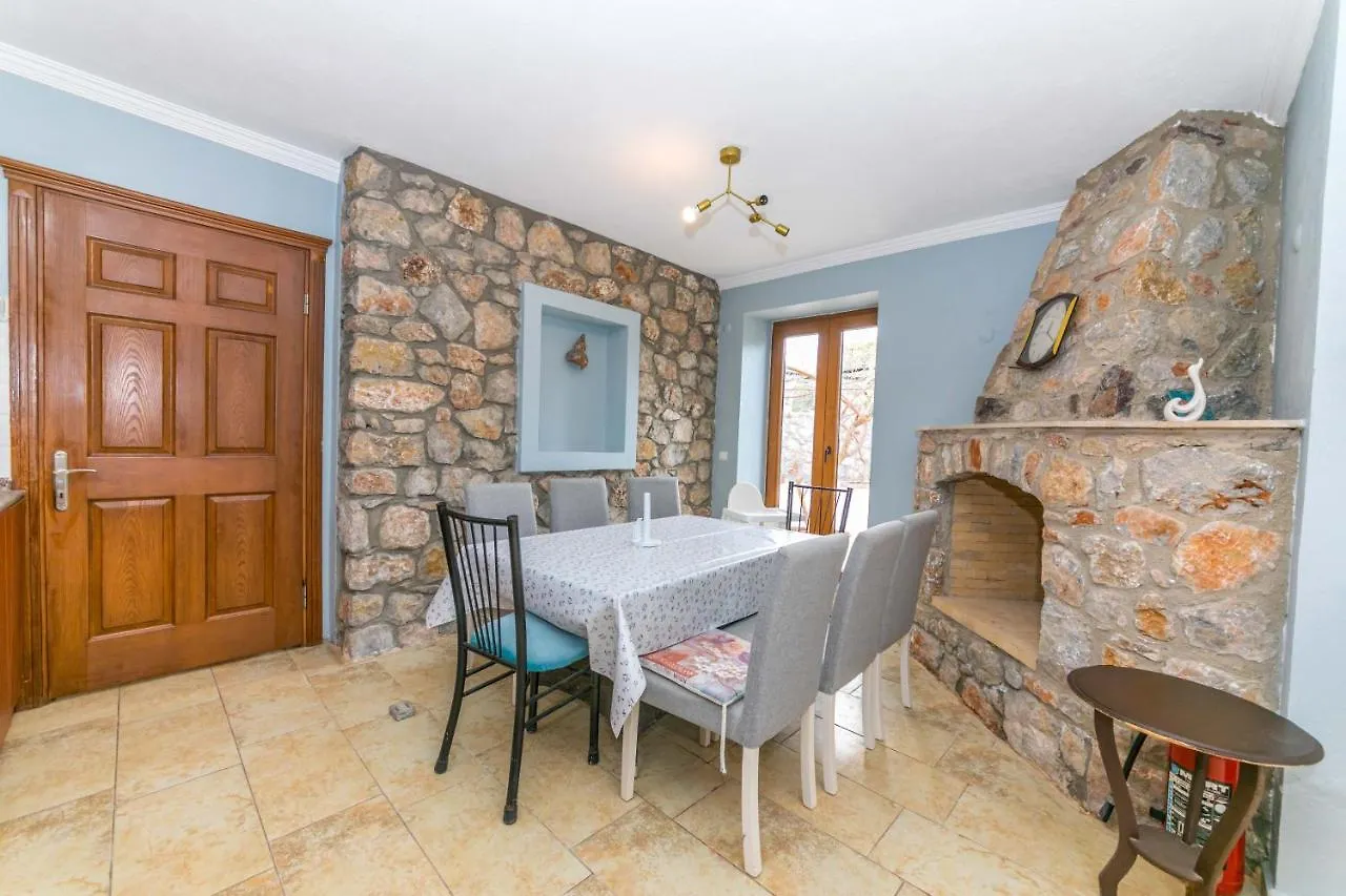 Villa Hideway Soeguet Village Marmaris Daily Weekly Rentals